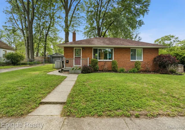 Photo 3 of Single family home for sale at 29087 Howard Ave, Madison Heights, MI 48071 | MLS# 60997158 | Listing updated on 2026-07-19