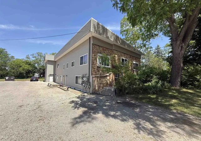 Homes for sale in Mount Pleasant, MI | 1019 E Broadway St, Mount Pleasant, MI 48858 | MLS# 80070063