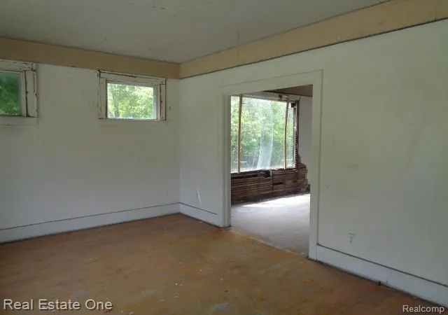 Homes for sale in Detroit, MI | 8167 Woodlawn St, Detroit, MI 48213 | MLS# 60397568