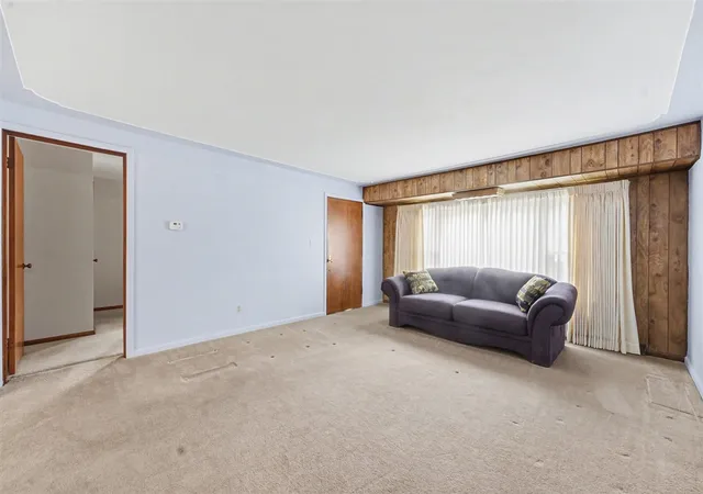 Homes for sale in Grand Rapids, MI | 1728 Vinecroft St, Grand Rapids, MI 49544 | MLS# 70521686