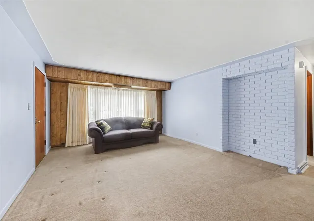 Homes for sale in Grand Rapids, MI | 1728 Vinecroft St, Grand Rapids, MI 49544 | MLS# 70521686