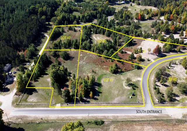 Homes for sale in Kingsley, MI | 5956 Stagecoach Rd, Kingsley, MI 49649 | MLS# 80070696