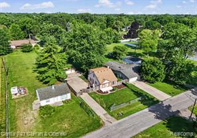 Homes for sale in Taylor, MI | 11618 Polk St, Taylor, MI 48180 | MLS# 61009291