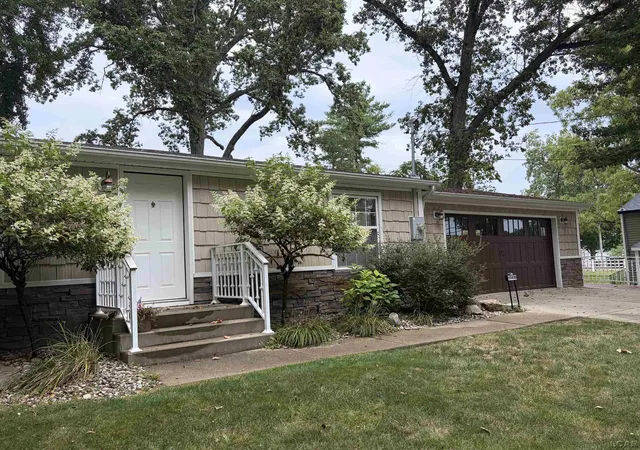 Photo 1 of Single family home for sale at 15430 Horton Beach Rd, Manitou Beach, MI 49253 | MLS# 50217018 | Listing updated on 2026-08-03