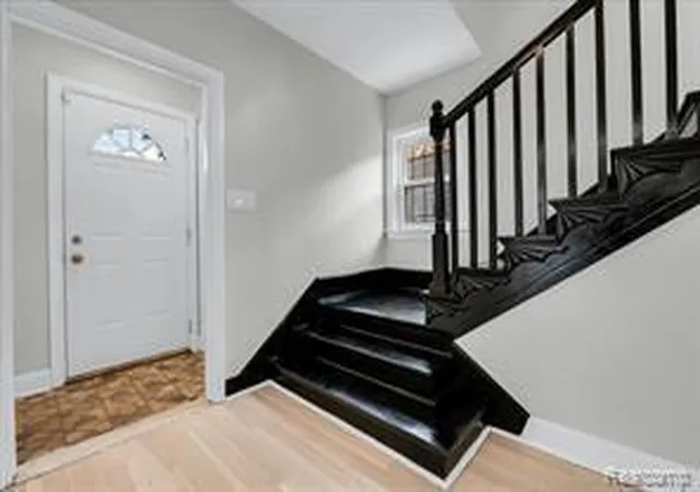 Photo 3 of Single family home for sale at 17127 San Juan Dr, Detroit, MI 48221 | MLS# 70555248 | Listing updated on 2026-08-28