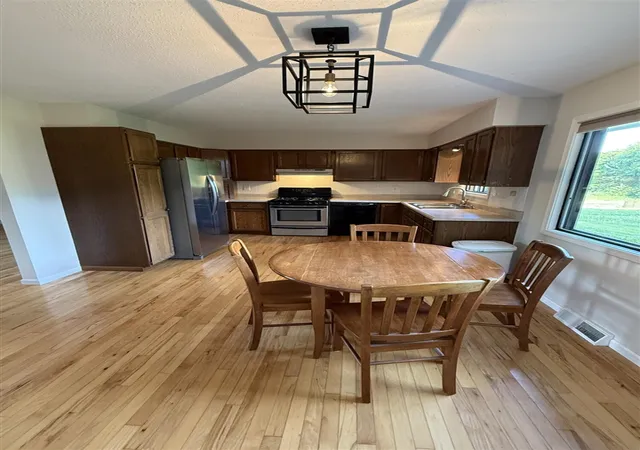 2nd image of 11229 W Snows Lake Rd, Greenville, MI 48838 | MLS# 70542132