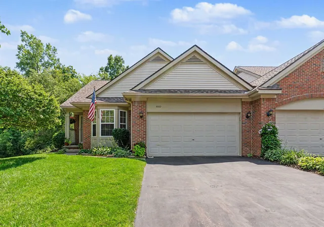 Homes for sale in Grand Blanc, MI | 6022 Augusta Ct, Grand Blanc, MI 48439 | MLS# 50214309