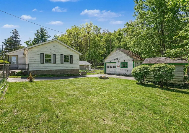 Homes for sale in Sturgis, MI | 68438 Klinger Lake Rd, Sturgis, MI 49091 | MLS# 70532424