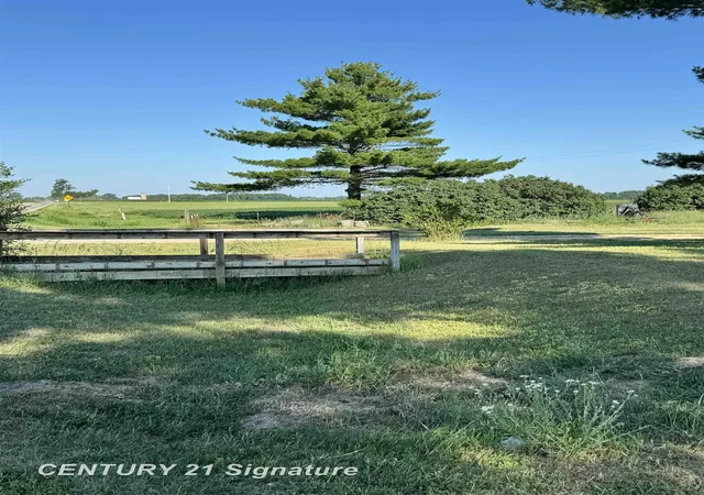 Homes for sale in Clare, MI | 5732 E Grass Lake Rd, Clare, MI 48617 | MLS# 50214293