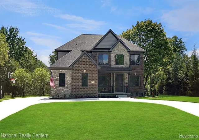 Homes for sale in Metamora, MI | 020 Medford Hill Dr, Metamora, MI 48455 | MLS# 60972498