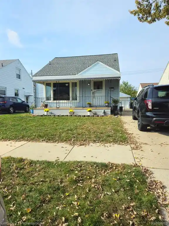 Photo 1 of Single family home for sale at 4012 18th Street, Wyandotte, MI 48192 | MLS# 61042317 | Listing updated on 2026-10-28
