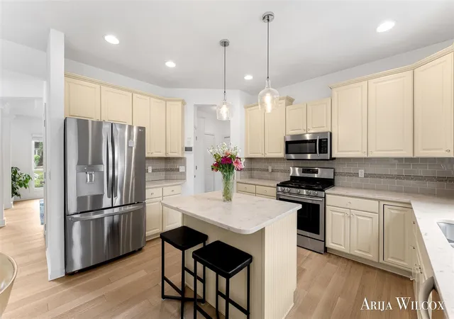 Photo 4 of Single family home for sale at 926 Dogwood Meadows Dr #45, Ada, MI 49301 | MLS# 70548989 | Listing updated on 2026-09-15