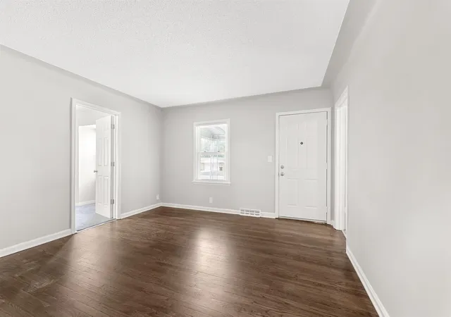 2nd image of 20237 Midway Ave, Southfield, MI 48075 | MLS# 50212595
