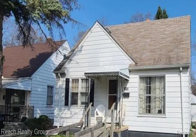1st image of 19928 Westphalia St, Detroit, MI 48205 | MLS# 60987624