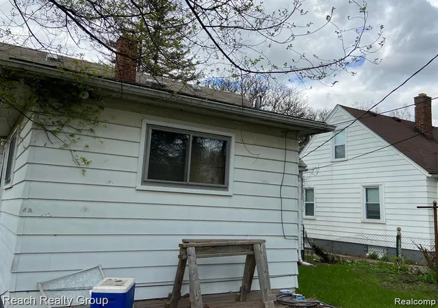 4th image of 19928 Westphalia St, Detroit, MI 48205 | MLS# 60987624
