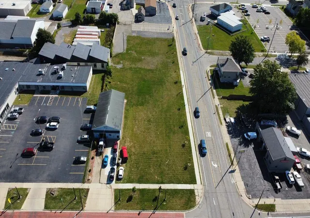 6th image of 100 E Ganson St, Jackson, MI 49201 | MLS# 70299208