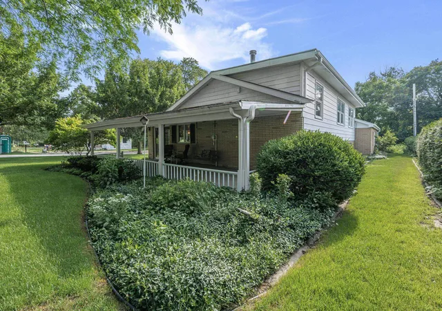 1st image of 1303 Ramsdell St, Traverse City, MI 49684 | MLS# 80070569