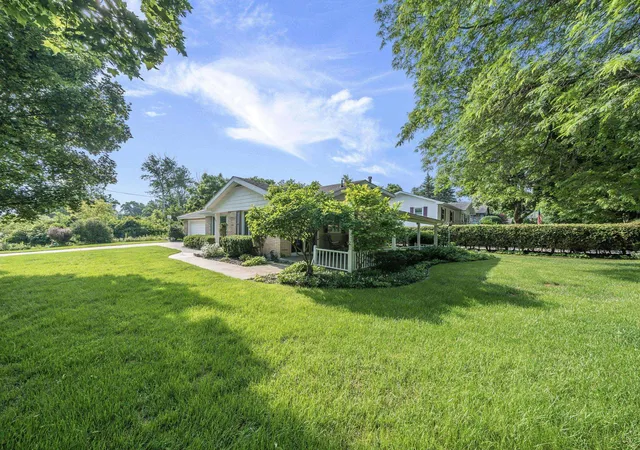 2nd image of 1303 Ramsdell St, Traverse City, MI 49684 | MLS# 80070569