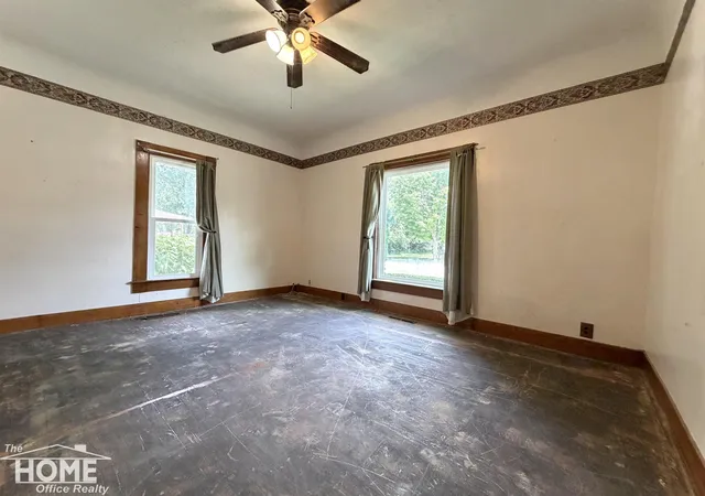 Homes for sale in Owosso, MI | 822 S Cedar St, Owosso, MI 48867 | MLS# 50214501