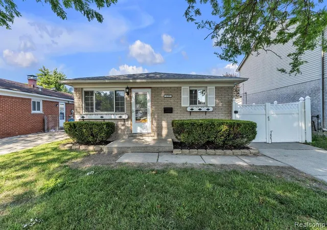 Homes for sale in Dearborn Heights, MI | 4197 Monroe St, Dearborn Heights, MI 48125 | MLS# 61004122