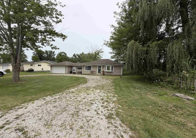 Photo 2 of Single family home for sale at 297 La Croix Rd, Harsens Island, MI 48028 | MLS# 50218301 | Listing updated on 2026-08-12