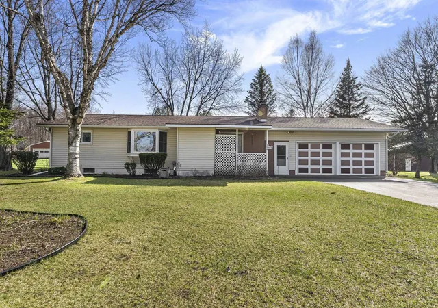 Homes for sale in Cadillac, MI | 1970 E M 115, Cadillac, MI 49601 | MLS# 80067623