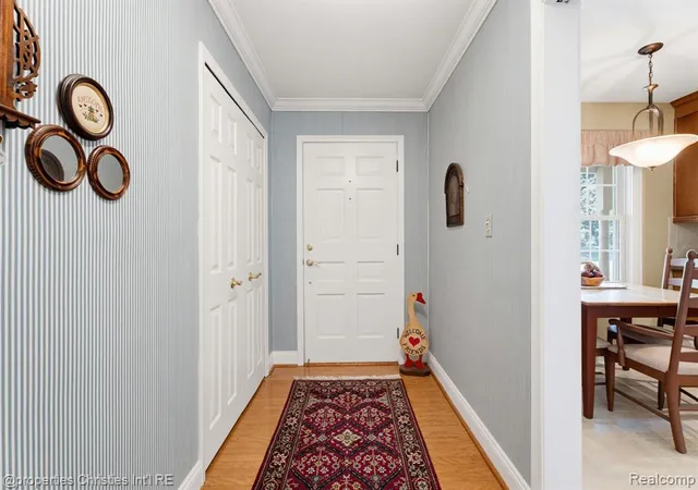 Photo 2 of Single family home for sale at 932 S Reading Rd, Bloomfield Hills, MI 48304 2044 | MLS# 61025811 | Listing updated on 2026-08-30
