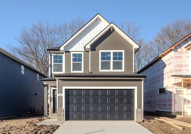 Photo 2 of Sale Pending at 733 Jefferson Ln, Milan, MI 48160 | MLS# 70441264 | Listing updated on 2026-08-19