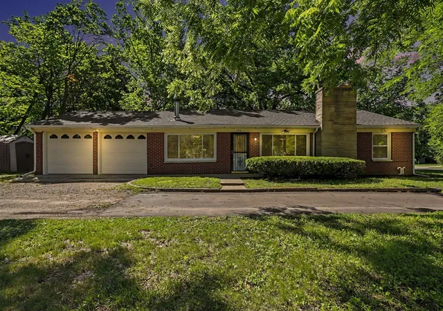 3rd image of 2716 Gull Rd, Kalamazoo, MI 49048 | MLS# 70539371