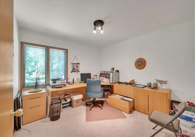 Photo 28 of Single family home for sale at 250 Woodcreek Ct, Commerce Twp, MI 48390 1273 | MLS# 60999450 | Listing updated on 2026-08-31