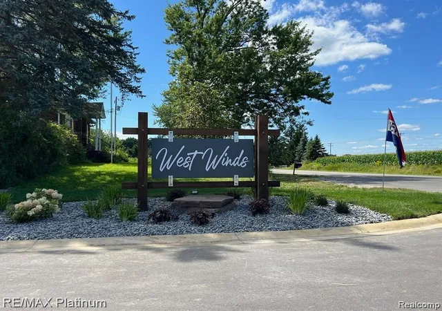 3rd image of 13318 Westwinds Dr, Linden, MI 48451 | MLS# 60965556