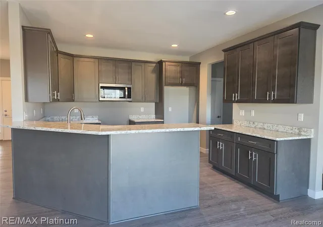 4th image of 13318 Westwinds Dr, Linden, MI 48451 | MLS# 60965556