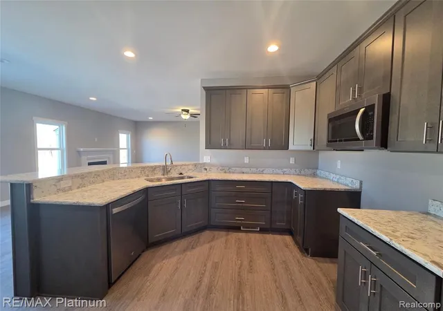 5th image of 13318 Westwinds Dr, Linden, MI 48451 | MLS# 60965556