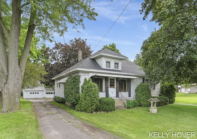 Homes for sale in Wayland, MI | 1191 144th Ave, Wayland, MI 49348 | MLS# 70539847