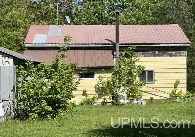 Photo 4 of Single family home for sale at 54335 Gay Rd, Lake Linden, MI 49945 | MLS# 50210470 | Listing updated on 2026-09-18
