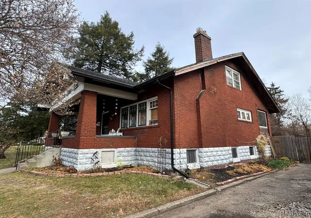 2nd image of 15464 Oakfield St, Detroit, MI 48227 | MLS# 60956677