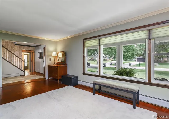 4th image of 2143 Avoncrest Dr, Rochester Hills, MI 48309 | MLS# 61006751