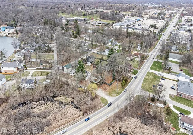 12th image of 0000 Dickert St, Commerce Twp, MI 48382 | MLS# 61023824