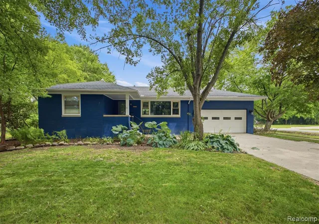 Photo 1 of Sale Pending at 14110 Royal Grand, Redford, MI 48239 | MLS# 61013421 | Listing updated on 2026-07-24