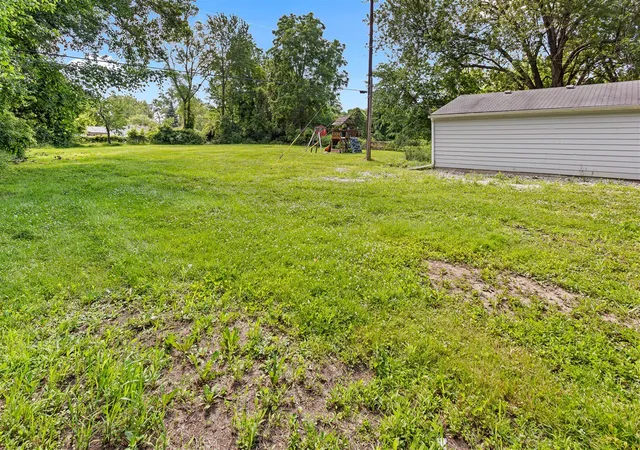 Homes for sale in Taylor, MI | 6047 Wellington St, Taylor, MI 48180 | MLS# 70542338