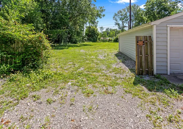 Homes for sale in Taylor, MI | 6047 Wellington St, Taylor, MI 48180 | MLS# 70542338