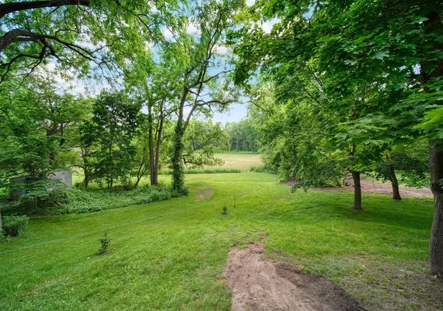5th image of 10500 Moscow Rd, Jonesville, MI 49250 | MLS# 70538488