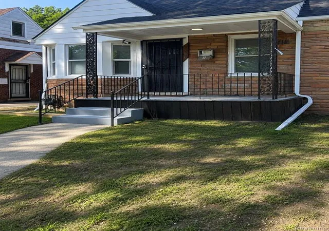 Homes for sale in Detroit, MI | 7750 Fielding St, Detroit, MI 48228 | MLS# 60997510