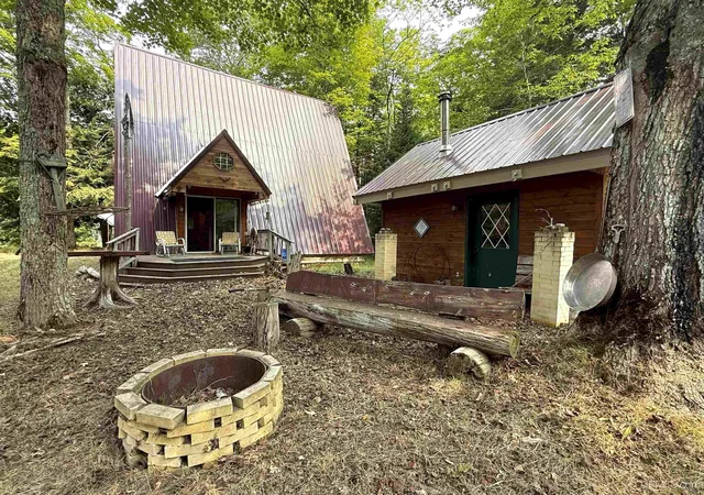 Photo 1 of Sale Pending at 2495 N Rice Rd, Gulliver, MI 49840 | MLS# 50216377 | Listing updated on 2026-08-07
