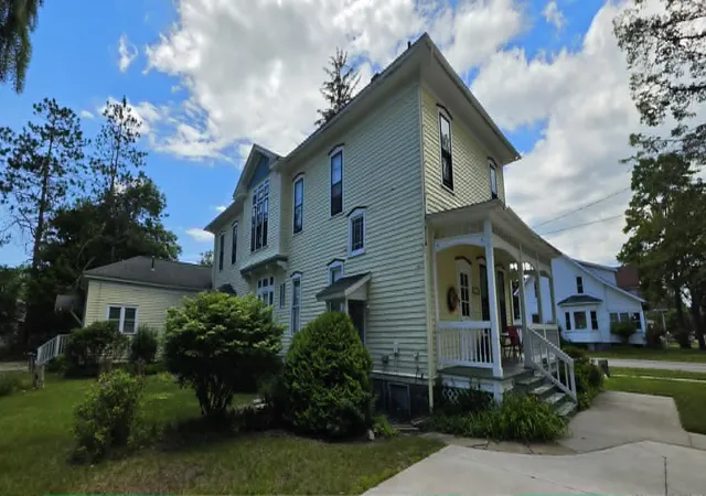 Homes for sale in East Tawas, MI | 211 W State St, East Tawas, MI 48730 | MLS# 80070123