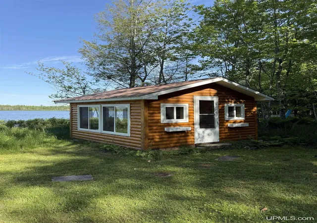 Homes for sale in Wetmore, MI | 16488 Cc25 Ln, Wetmore, MI 49895 | MLS# 50211287