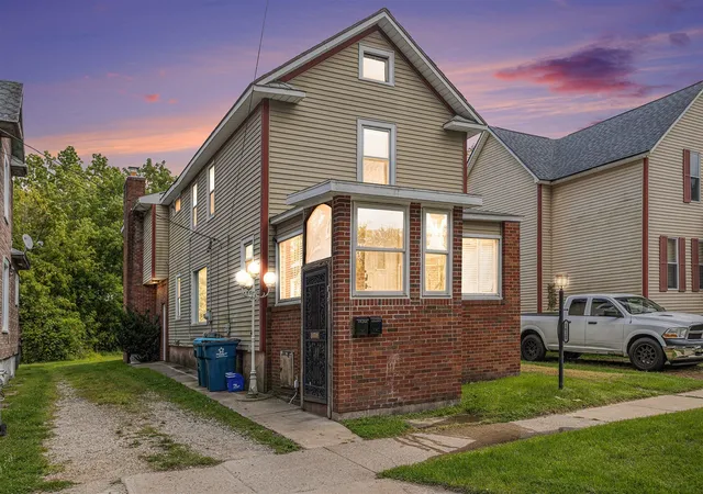 1st image of 1620 N Edwards St, Kalamazoo, MI 49007 | MLS# 70554579