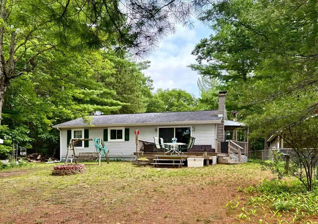 Photo 4 of Single family home for sale at 4527 River Ln St, Alger, MI 48610 | MLS# 50202473 | Listing updated on 2026-08-25