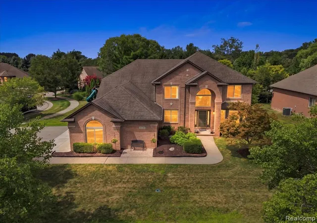 Photo 1 of Single family home for sale at 55513 Caesars Dr, Utica, MI 48315 | MLS# 61020462 | Listing updated on 2026-09-09