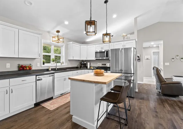 Photo 3 of Single family home for sale at 3250 Tamara Cir, Grawn, MI 49637 | MLS# 80072920 | Listing updated on 2026-09-14